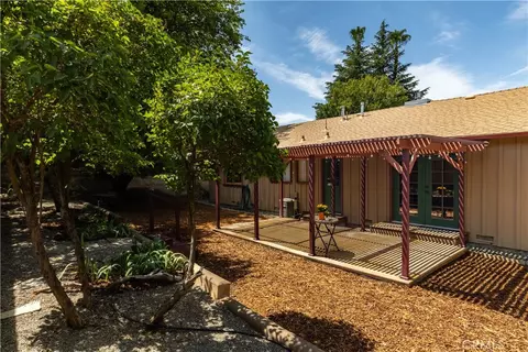 Exterior - 370 Pacific Ave, Paso Robles, CA 93446 photo 12 of 20