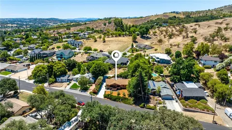 View/Area - 370 Pacific Ave, Paso Robles, CA 93446 photo 1 of 12