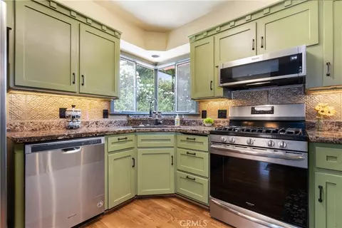 Kitchen - 370 Pacific Ave, Paso Robles, CA 93446 photo 5 of 10