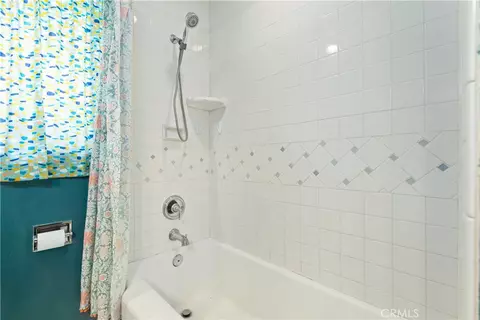 Bath - 370 Pacific Ave, Paso Robles, CA 93446 photo 5 of 5