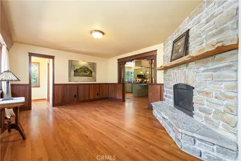 Living - 370 Pacific Ave, Paso Robles, CA 93446 photo 3 of 6