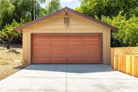 Exterior - 370 Pacific Ave, Paso Robles, CA 93446 photo 15 of 20