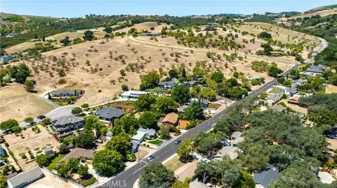 View/Area - 370 Pacific Ave, Paso Robles, CA 93446 photo 10 of 12