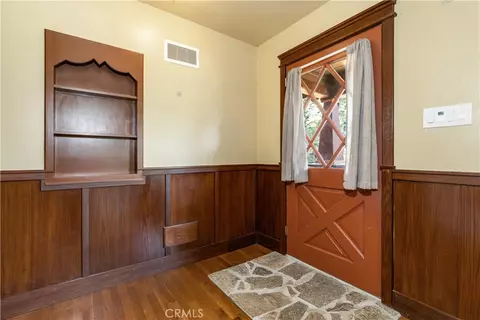 Entry Way - 370 Pacific Ave, Paso Robles, CA 93446 photo 1 of 3