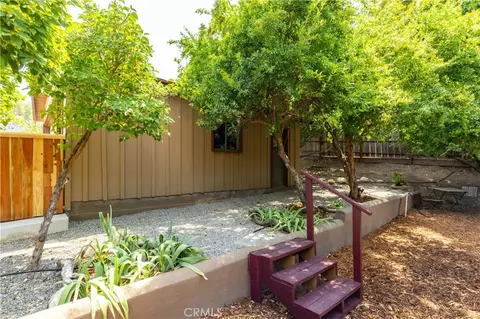 Exterior - 370 Pacific Ave, Paso Robles, CA 93446 photo 9 of 20