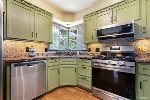 Kitchen - 370 Pacific Ave, Paso Robles, CA 93446 photo 5 of 10