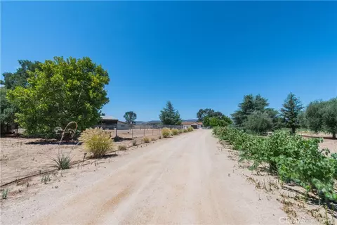 1675 Adobe Rd, Paso Robles, CA 93446 photo 32