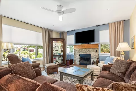 Living - 2740 Edgewood Ct, Paso Robles, CA 93446 photo 1 of 1