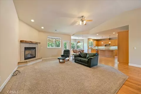 Living - 595 Red Cloud, Paso Robles, CA 93446 photo 1 of 3