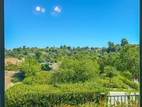 View/Area - 595 Red Cloud, Paso Robles, CA 93446 photo 1 of 14