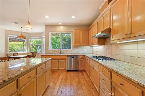Kitchen - 595 Red Cloud, Paso Robles, CA 93446 photo 2 of 3