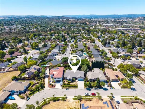 View/Area - 595 Red Cloud, Paso Robles, CA 93446 photo 12 of 14