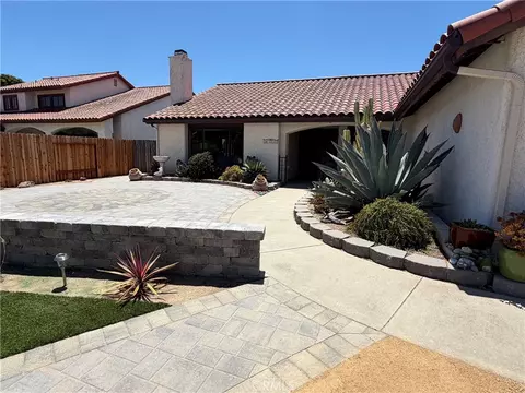 Exterior - 148 Galaxy, Vandenberg Village, CA 93436 photo 3 of 22