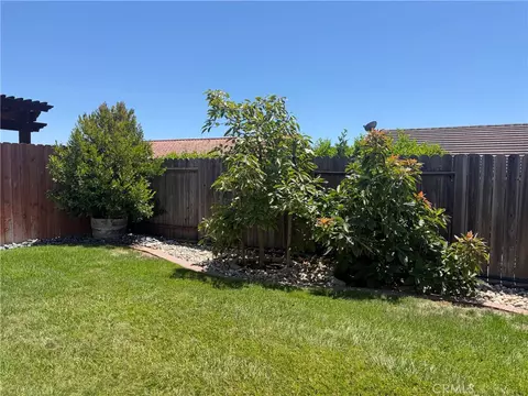 Exterior - 148 Galaxy, Vandenberg Village, CA 93436 photo 19 of 22