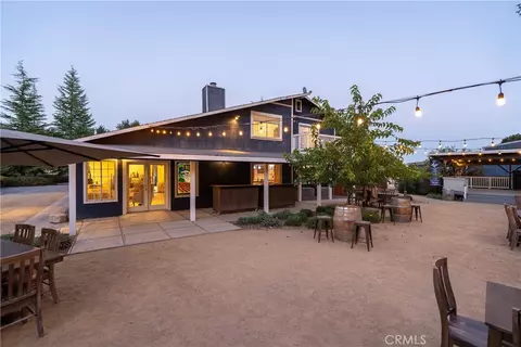 2925 Anderson Rd, Paso Robles, CA 93446 photo 4