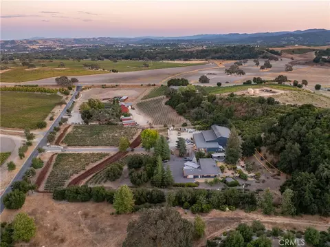 2925 Anderson Rd, Paso Robles, CA 93446 photo 65