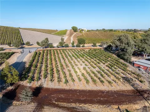 2925 Anderson Rd, Paso Robles, CA 93446 photo 50
