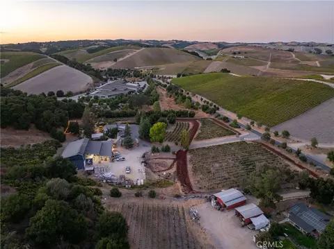 2925 Anderson Rd, Paso Robles, CA 93446 photo 47