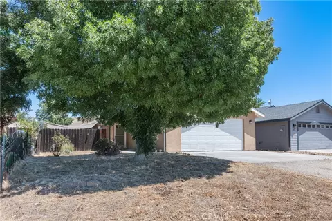 Exterior - 150 S 7th St, Shandon, CA 93461 photo 2 of 6