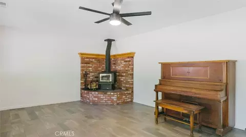 Living - 14740 Morningside Rd, Atascadero, CA 93422 photo 5 of 6