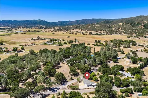 View/Area - 14740 Morningside Rd, Atascadero, CA 93422 photo 2 of 16