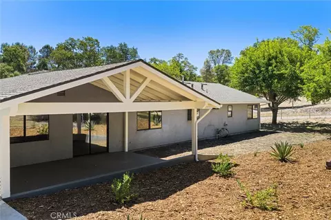 Exterior - 14740 Morningside Rd, Atascadero, CA 93422 photo 7 of 12