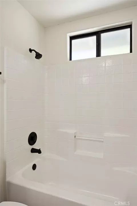 Bath - 14740 Morningside Rd, Atascadero, CA 93422 photo 2 of 6