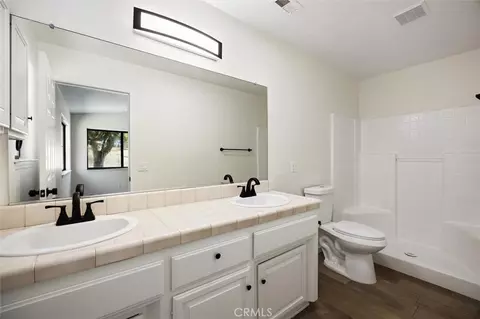 Bath - 14740 Morningside Rd, Atascadero, CA 93422 photo 4 of 6