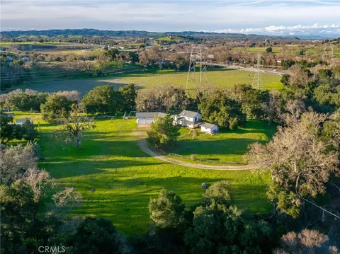 View/Area - 1020 San Ramon, Atascadero, CA 93422 photo 1 of 3
