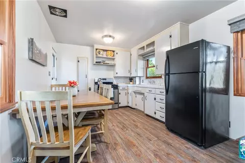 Kitchen - 240 Oak, Paso Robles, CA 93446 photo 1 of 4