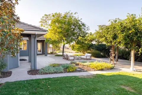 Exterior - 8495 Plane Vw, Paso Robles, CA 93446 photo 6 of 23