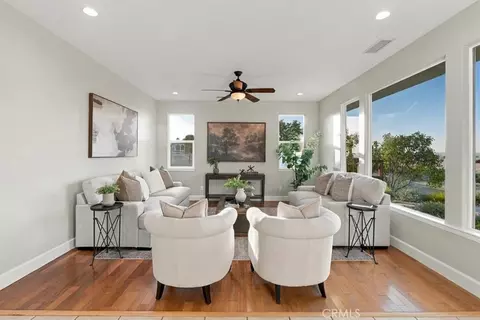 Living - 8495 Plane Vw, Paso Robles, CA 93446 photo 6 of 9