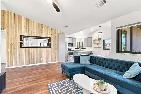 Living - 540 Chumash Ct, Paso Robles, CA 93446 photo 7 of 7
