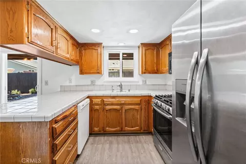 Kitchen - 525 Golden Mdw, Paso Robles, CA 93446 photo 1 of 3