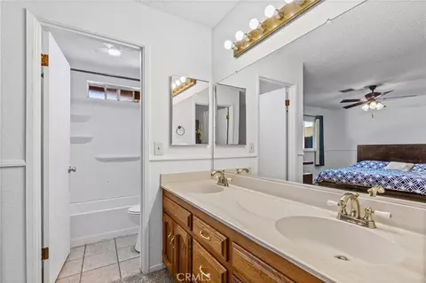 Bath - 525 Golden Mdw, Paso Robles, CA 93446 photo 1 of 2