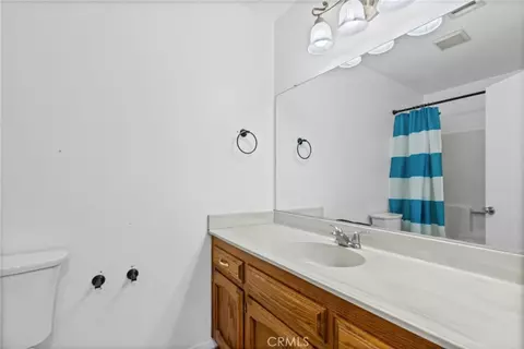 Bath - 525 Golden Mdw, Paso Robles, CA 93446 photo 2 of 2