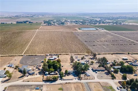 4470 Fa-rousse Way, Paso Robles, CA 93446 photo 21