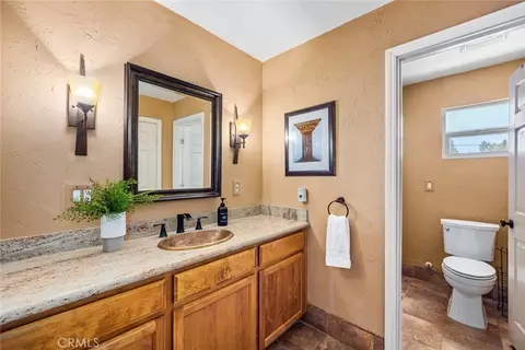 Bath - 5955 Whispering Oaks Way, Paso Robles, CA 93446 photo 3 of 3