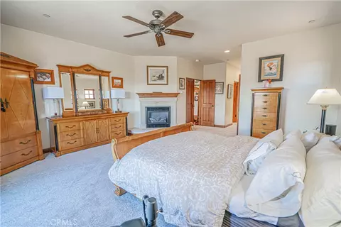 Bedroom - 1455 Kiler Canyon Rd, Paso Robles, CA 93446 photo 7 of 8