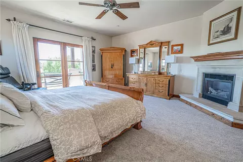 Bedroom - 1455 Kiler Canyon Rd, Paso Robles, CA 93446 photo 8 of 8