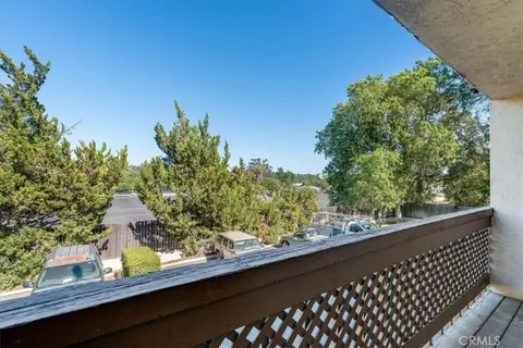 Exterior - 2212 Pine, Paso Robles, CA 93446 photo 4 of 6