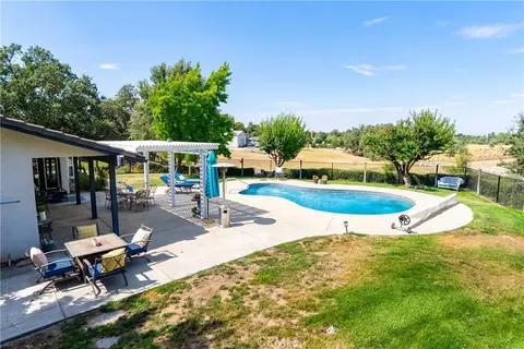 Exterior - 915 Santa Rita, Templeton, CA 93465 photo 7 of 16
