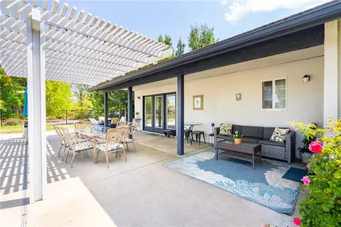 Exterior - 915 Santa Rita, Templeton, CA 93465 photo 9 of 16