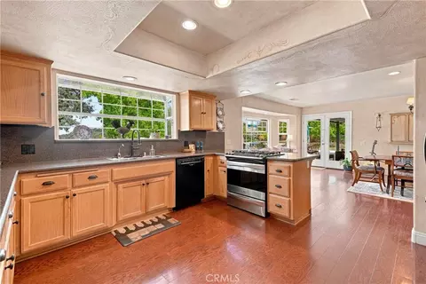 Kitchen - 915 Santa Rita, Templeton, CA 93465 photo 3 of 5