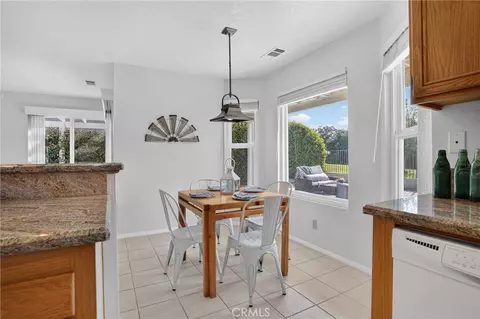Dining - 928 Saint Ann, Paso Robles, CA 93446 photo 1 of 2