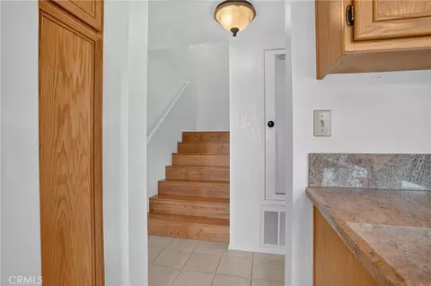 Entry Way - 928 Saint Ann, Paso Robles, CA 93446 photo 3 of 4