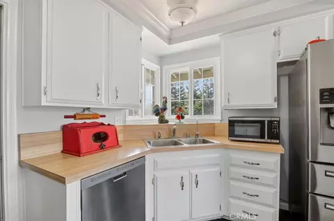 Kitchen - 235 Antares, Lompoc, CA 93436 photo 2 of 6