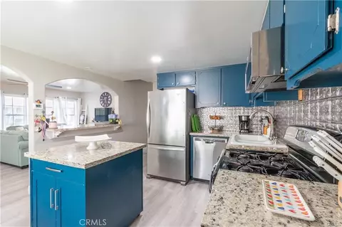 Kitchen - 504 32nd St, Paso Robles, CA 93446 photo 2 of 2