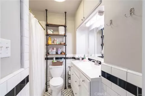 Bath - 504 32nd St, Paso Robles, CA 93446 photo 1 of 2