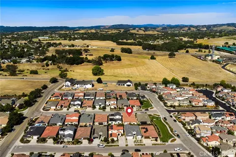 View/Area - 275 Waterfall Rd, Templeton, CA 93465 photo 4 of 5